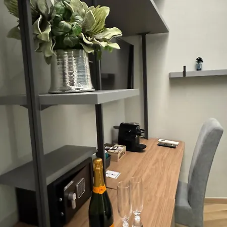 Sky Luxury Bed & Breakfast Nettuno